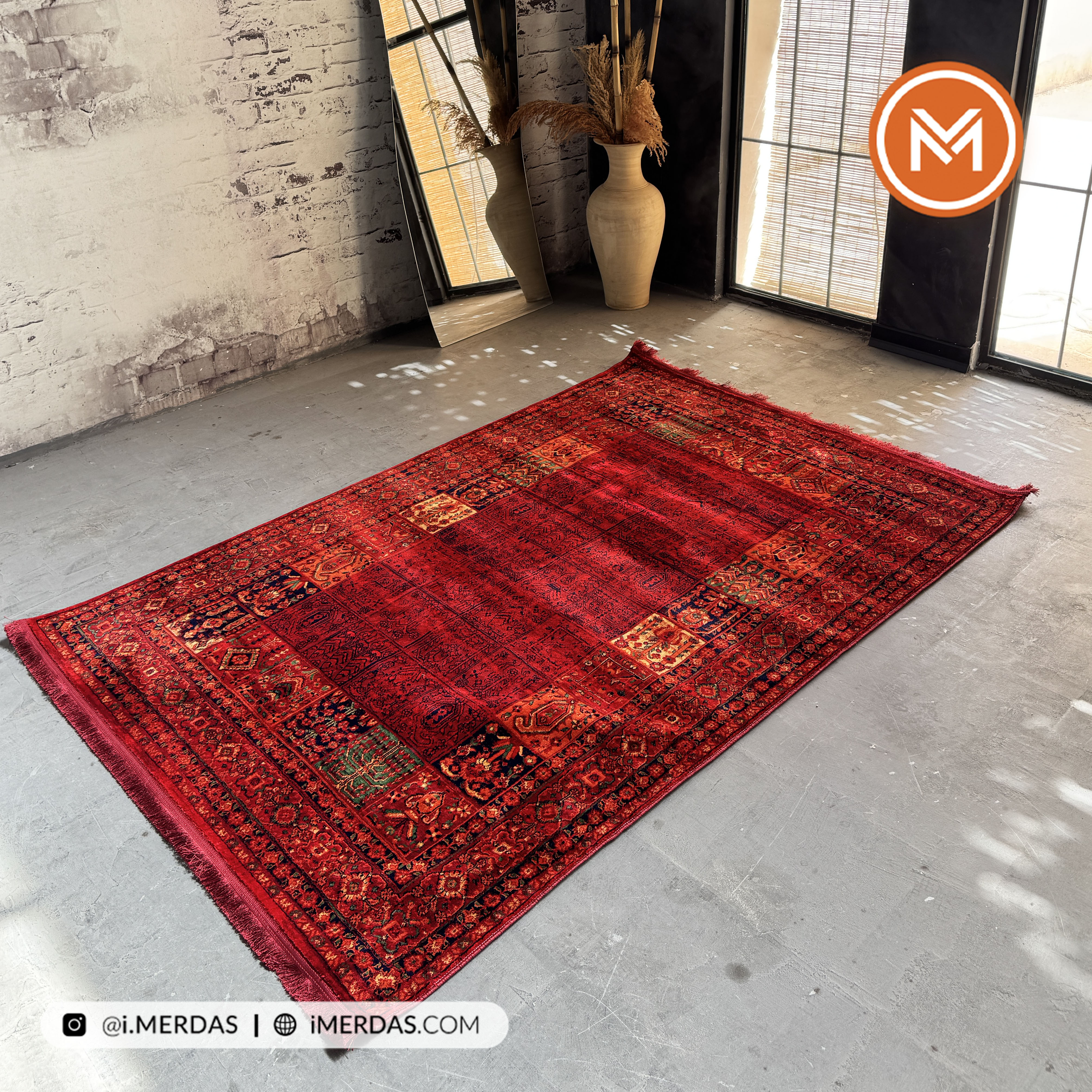 فرش گبه هرمس کد 6054 زمینه لاکی